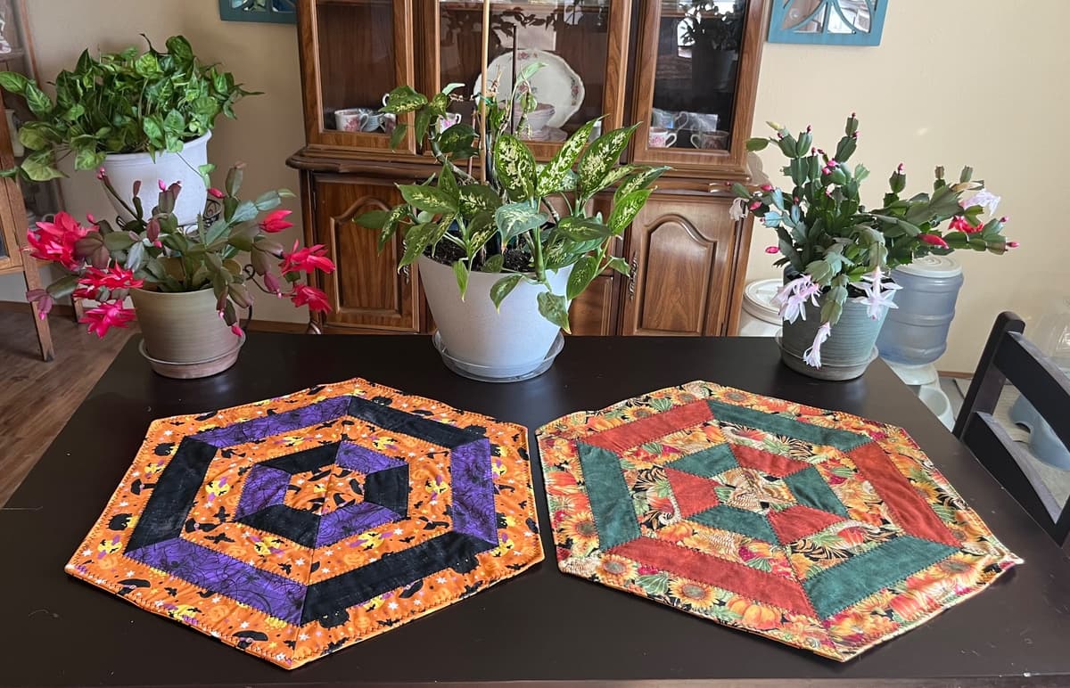 Reversible Halloween/Thanksgiving Table Runner